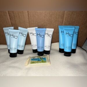 H2O+ Travel Size Toiletries Set